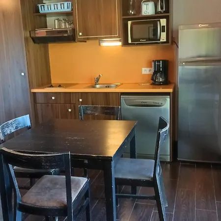 Cosy A Avec Terrasse, Piscine, Sauna, Parking Et Wifi Gratuit - Fr-1-165b-49